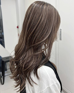 ハイライトカラー - Flora by siesta掲載