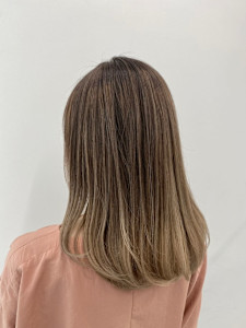 ミルクティーベージュ - Flora by siesta掲載