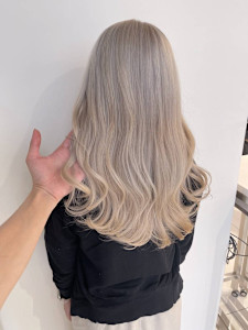 ホワイトベージュ - Flora by siesta掲載