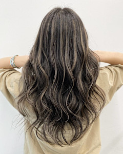 ハイライトベージュ - Flora by siesta掲載