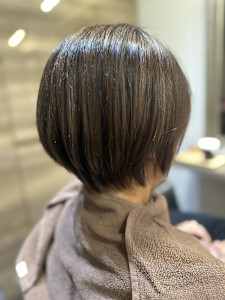 地毛風酸性縮毛矯正