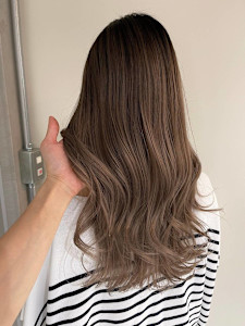 ベージュカラー - Flora by siesta掲載