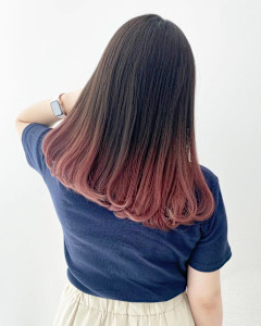 ピンクブラウングラデーションロブ - Flora by siesta掲載