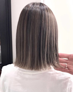 バレイヤージュボブ