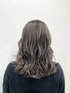 シルバーアッシュ2 - Flora by siesta掲載