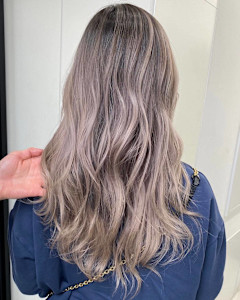 ホワイトバレイヤージュ - Flora by siesta掲載