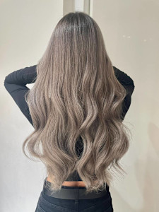 ホワイトグレージュ - Flora by siesta掲載