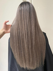 ミルクティーバレイヤージュ - Flora by siesta掲載