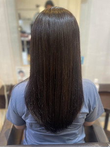 白髪ぼかしハイライトカラー - Stilla smooth掲載