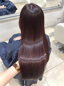 暖色/暖色カラー/縮毛矯正/カシスピンク/レイヤーカット - ZACC raffine【ザック ラフィネ】掲載