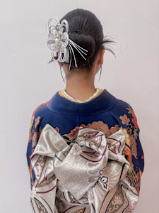 和装に映える、人気のカチモリアレンジ