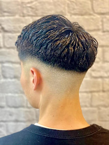 ビジネスフェードスタイル - 銀座マツナガ 新宿野村ビル店掲載