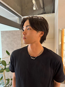 takumi/ニュアンスパーマ/毛流れパーマ/曲がる縮毛矯正 - MOON by KENJE掲載