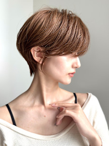 前下がりショート・ボブ/絶壁解消/前髪あり/40代/30代 - INCEPTION  GINZA 銀座掲載