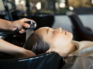 カラーのちから 緑区鳴子北店(カラーノチカラ ミドリクナルコキタテン)