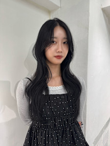 ダークグレーレイヤーカットロングレイヤー - YOKE掲載