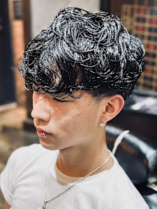 緩めスペインカール - ヒロ銀座ヘアーサロン 新橋 銀座口店掲載