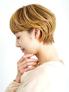 前下がりショート・ボブ/絶壁解消/前髪あり/40代/30代 - INCEPTION  GINZA 銀座掲載