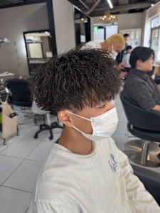 ツイストスパイラルパーマ　縦落ちツイスト　縦落ちスパイラル - AIZU 海老名 men'shair salon メンズパーマ掲載