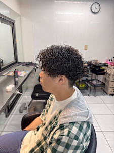 波巻きパーマ　波巻きスパイラルパーマ　メンズパーマ　 - AIZU 海老名 men'shair salon メンズパーマ掲載