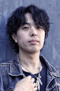 波巻きセンターパート - LIPPS hair Ray GINZA【リップスヘアー】掲載