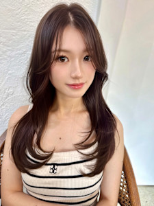 髪質改善カラーで透明感艶髪ロングレイヤー - 髪質改善 fiica掲載