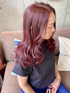 くすみローズでつくる上品な秋カラー - EMU international 春日部本店掲載