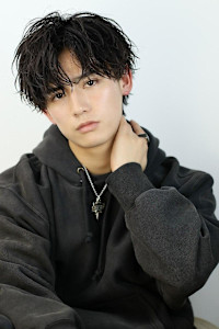 緩めツイストコンマ - LIPPS hair 銀座 【リップスヘア－】掲載