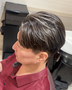 【メンズ】白髪ぼかしハイライト