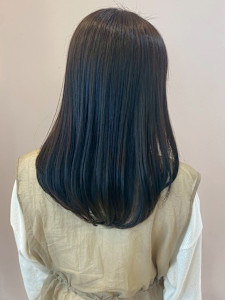 グレージュカラー 髪質改善トリートメント 20代 ストレート - Reginavita 栄店掲載