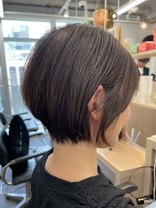 コンパクトマッシュショートボブニュアンスパーマパーマ横浜 - salon de joe横浜/レディースパーマ/メンズパーマ/レイヤーカット掲載