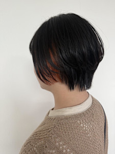 ショートボブ/インナーカラー