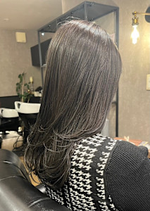 ノーブルグレージュレイヤー - Charites掲載