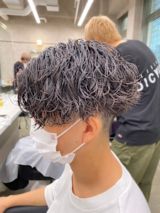 ニュアンスフェザー渋谷駅/学割U24/メンズサロン/フェザー