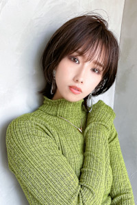 切るだけで即今っぽい！40・50代が挑戦しやすいレイヤーカッ - TOP SHAPE掲載