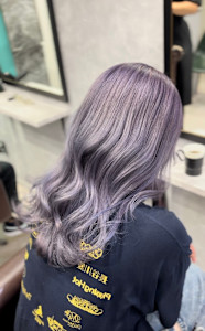 ホワイトカラー×ラベンダー - GLADGE池袋/ダブルカラー/ブリーチ掲載