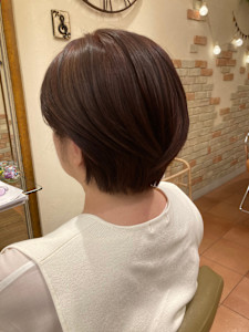 カシスピンクのショートボブ☆