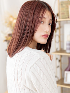 センターパート艶カラー切りっぱなしボブディ　バーガンディ - COVER HAIR bliss 【カバー ヘア ブリス】川口/ららテラス川口東口駅前店掲載
