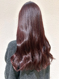 チェリーレッド ダブルカラー 暖色系カラー ロングヘア 艶髪 - Beautissimo 川越掲載