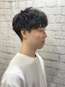 ツーブロックマッシュ×メンズパーマ - グレイスフルバーバー プラチナム掲載