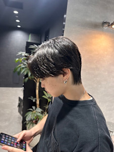 ニュアンスフェザー渋谷駅/学割U24/メンズサロン/フェザー - BLUCK Men's hair 渋谷【ブラック メンズヘア シブヤ】掲載