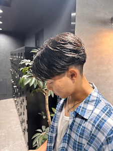 ニュアンスフェザー渋谷駅/学割U24/メンズサロン/フェザー - BLUCK Men's hair 渋谷【ブラック メンズヘア シブヤ】掲載