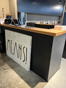 派手髪・ハイトーンカラー・デザインカラー・ブリーチ専門美容室(ハデガミ ハイトーンカラー デザインカラー ブリーチセンモンビヨウシツ)