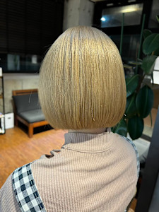 ブロンドボブ - N°Elune 秋田店掲載