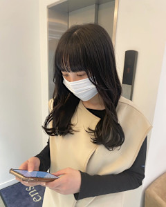 艶髪髪質改善トリートメント韓国風ゆるふわ巻きダークグレージュ - N°Elune 秋田店掲載