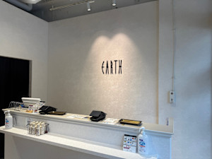 HAIR & MAKE EARTH 本厚木店(ヘアメイクアース ホンアツギテン)