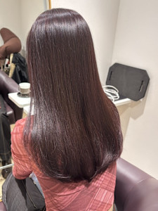 髪質改善ストレート ローズブラウン 20代 ロング 艶髪 - LOUIMADNA栄掲載
