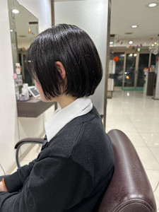 ショートボブ