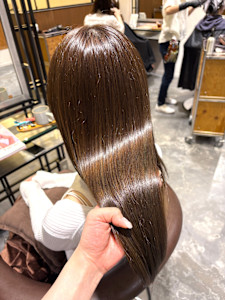 アッシュ　アッシュブラウン　アッシュベージュ　ブラウンカラー - LILIANA掲載