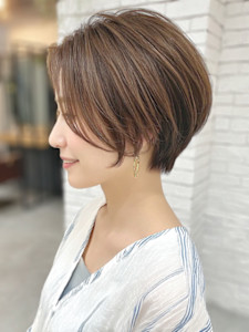 丸みショート 美人ショート 前髪 ハイライト 白髪ぼかし - abilita 警固掲載